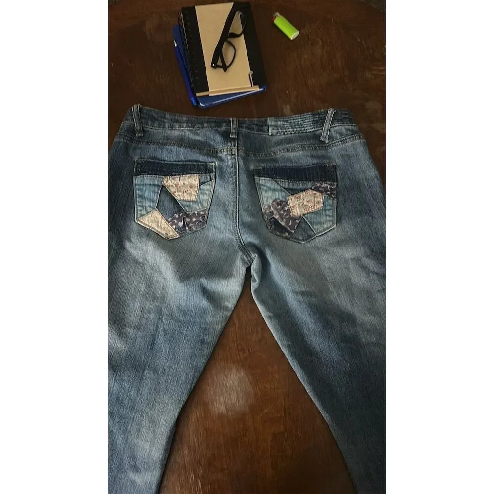 Women's Blue Denim flared Pants Size 11 Casual Whiskered Patchwork
#039 - Picture 3 of 4